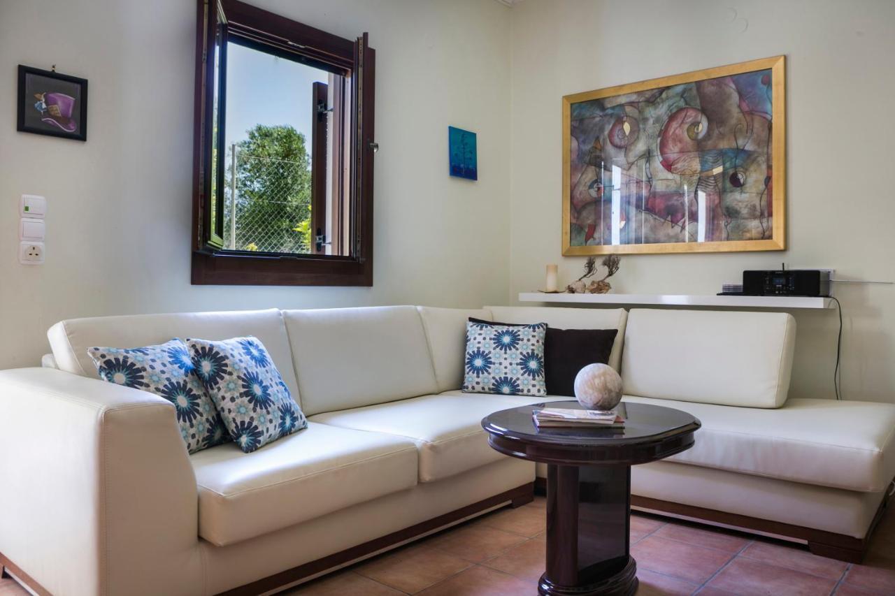 Villa Cara Metaxata Exterior photo